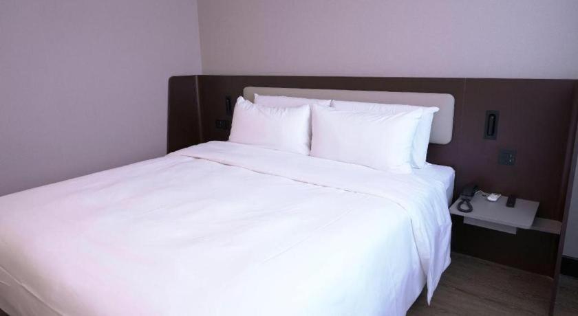 Hanting Hotel Beijing Wangfujing Eksteriør bilde